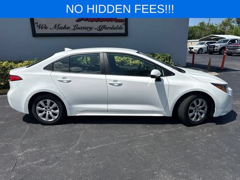 Used 2024 Toyota Corolla LE FWD image 7