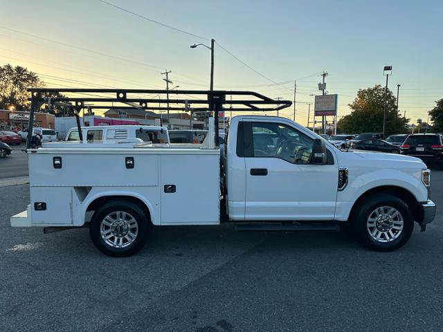 Used 2019 Ford F350 XL w/ STX Appearance Package RWD image 4