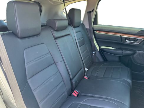 Used 2017 Honda CR-V Touring image 18