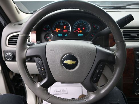 Used 2010 Chevrolet Silverado 1500 LTZ w/ Convenience Package image 21