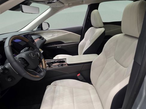 New 2026 Lexus RX 350 FWD image 15