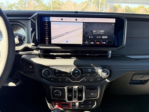 New 2026 Jeep Wrangler Unlimited Rubicon image 20