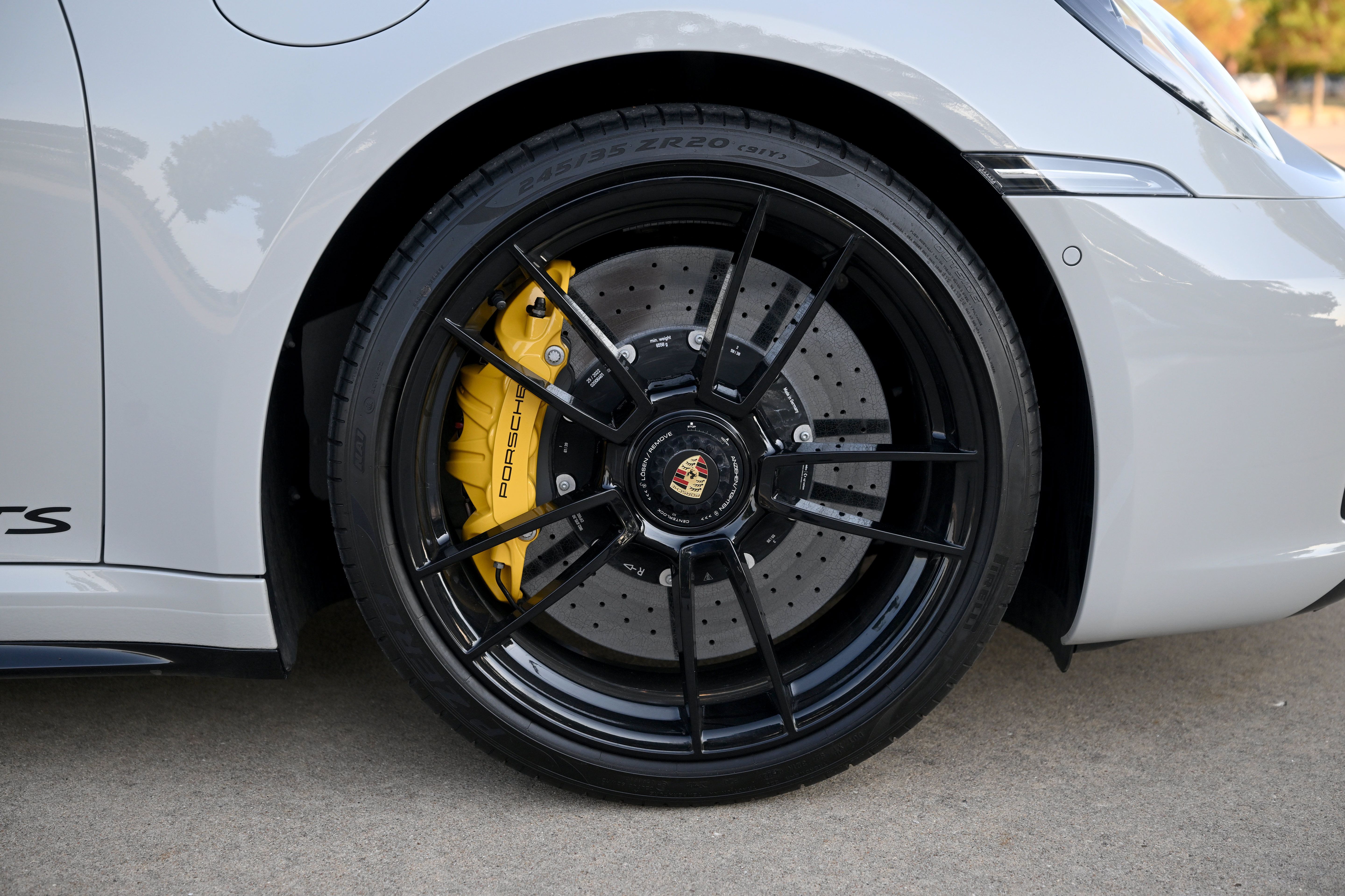 Used 2022 Porsche 911 AWD/4WD image 44