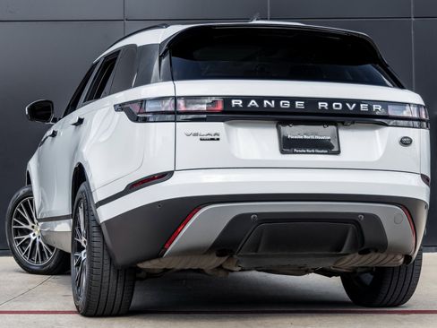 Used 2019 Land Rover Range Rover Velar S image 6