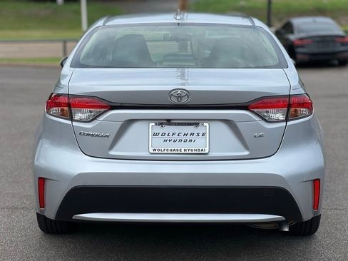 Used 2021 Toyota Corolla LE FWD image 19