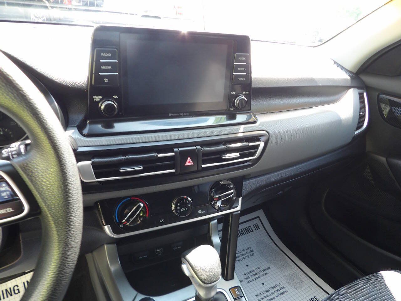 Used 2021 Kia Seltos LX AWD/4WD image 7