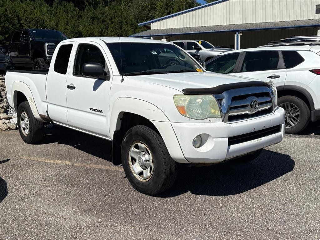 Used 2006 Toyota Tacoma 4x4 Access Cab V6 w/ SR5 Pkg #2 image 3