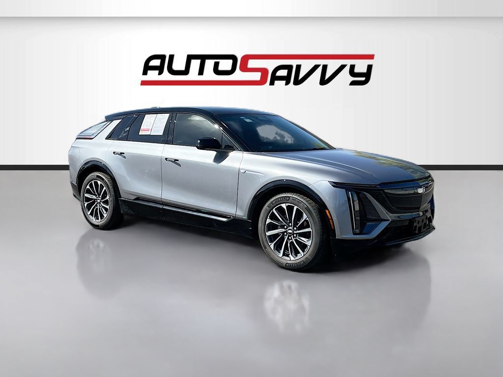 Used 2025 Cadillac Lyriq Sport RWD image 1