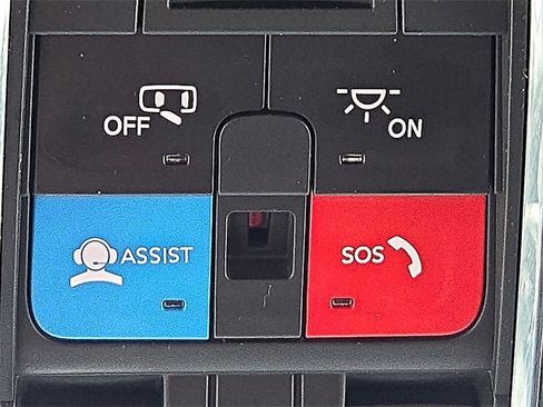 Used 2024 Jeep Grand Cherokee Laredo X image 22