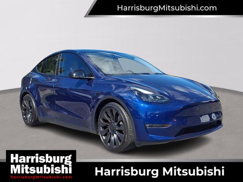 Used 2023 Tesla Model Y Performance AWD/4WD image 1