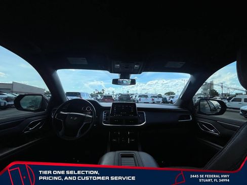 Used 2021 Chevrolet Tahoe RST w/ Luxury Package RWD image 16