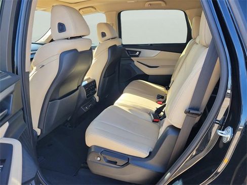 Used 2023 Acura MDX SH-AWD w/ Technology Package image 11