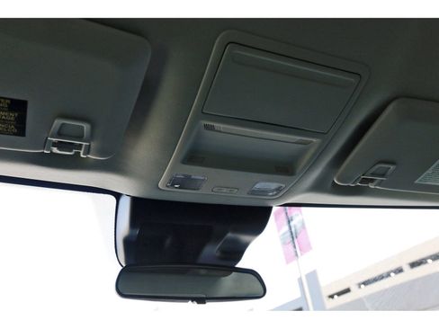 Used 2024 Ford Maverick XLT image 23