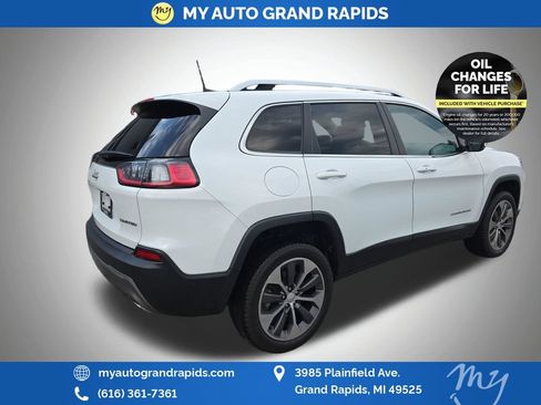 Used 2021 Jeep Cherokee Limited w/ Elite Package AWD/4WD image 7