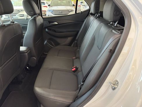 Used 2025 Buick Encore GX Preferred FWD image 27