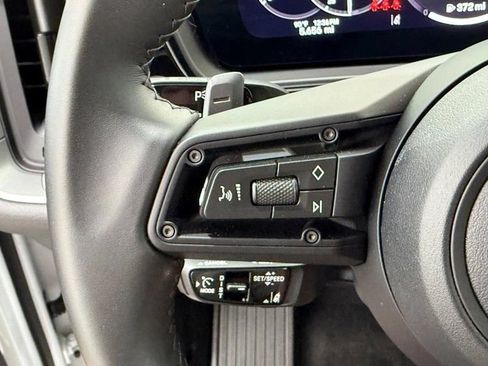 Certified 2026 Porsche Cayenne Coupe AWD/4WD image 20