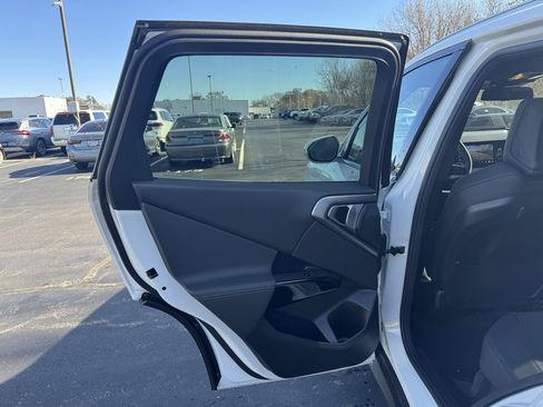 New 2026 BMW X3 xDrive30 w/ Convenience Package image 13