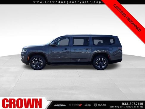 Certified 2024 Jeep Wagoneer L Series III w/ Flexible Seating Group image 4