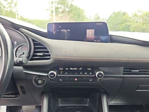 Used 2024 MAZDA MAZDA3 s image 16