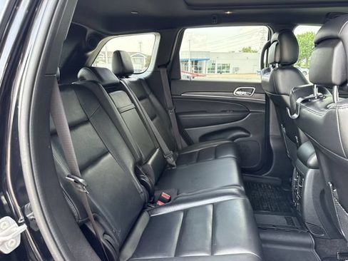 Used 2022 Jeep Grand Cherokee Limited w/ Tech Group RWD image 32