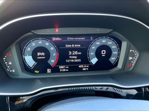 Used 2025 Audi Q3 2.0T Premium w/ Convenience Package image 25