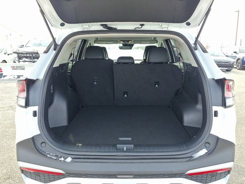 Used 2025 Kia Sportage EX image 28