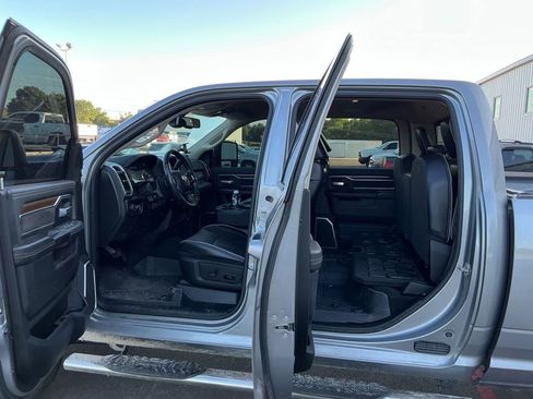 Used 2024 RAM 2500 Laramie AWD/4WD image 5