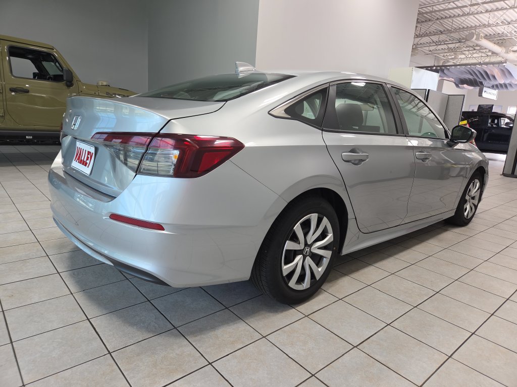 Used 2025 Honda Civic LX image 10