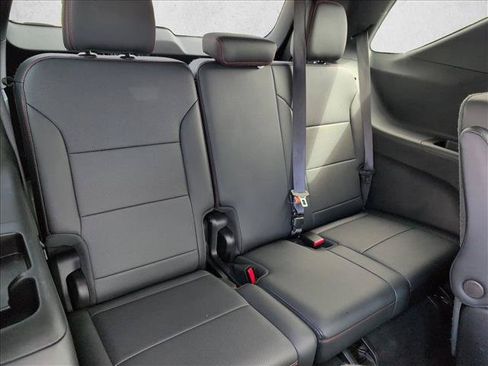 Used 2025 Chevrolet Traverse Z71 AWD/4WD image 20