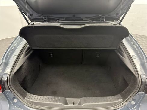 Used 2023 MAZDA MAZDA3 s FWD image 10