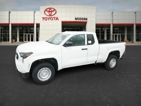 New 2025 Toyota Tacoma SR image 7