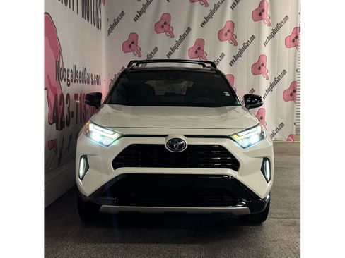 Used 2022 Toyota RAV4 XSE AWD/4WD image 5
