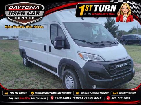 Used 2025 RAM ProMaster 2500 w/ Convenience Group FWD image 1