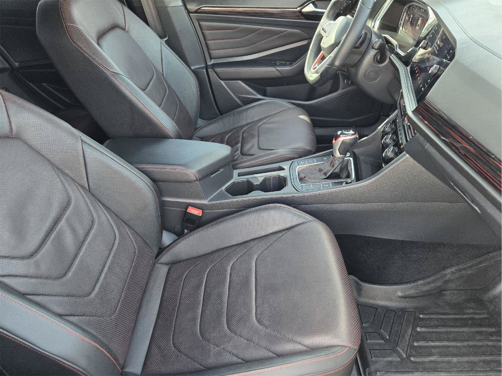 Used 2022 Volkswagen Jetta GLI Autobahn FWD image 13
