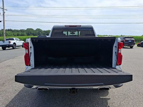 Used 2021 Chevrolet Silverado 1500 LTZ AWD/4WD image 28
