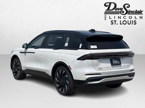 New 2026 Lincoln Nautilus Reserve AWD/4WD image 5