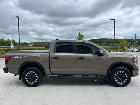 Used 2024 Nissan Titan PRO-4X w/ Pro-4x Convenience Package AWD/4WD image 24