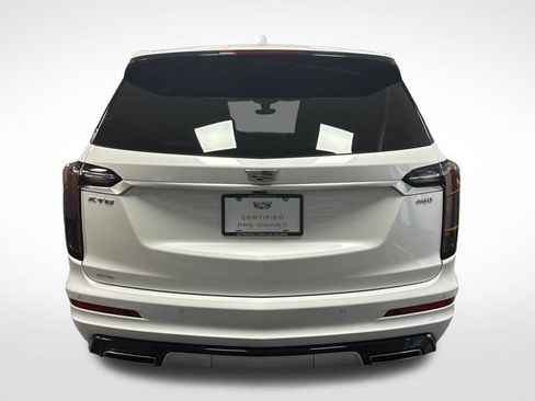 Certified 2023 Cadillac XT6 Sport w/ Technology Package AWD/4WD image 4
