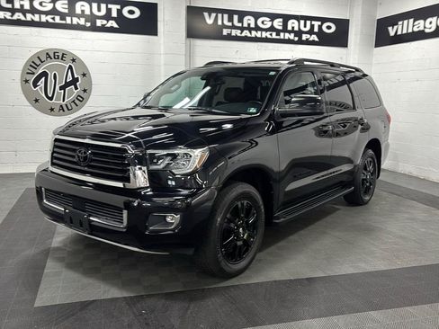 Used 2019 Toyota Sequoia TRD Sport w/ TRD Sport Premium Package AWD/4WD image 7