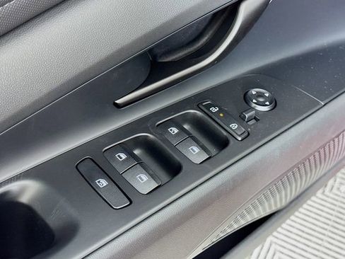 New 2026 Hyundai Elantra Sport FWD image 28