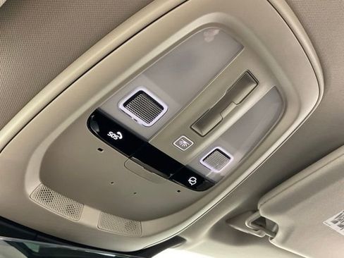 New 2026 Volvo XC90 B6 Plus w/ Protection Package Premier image 24