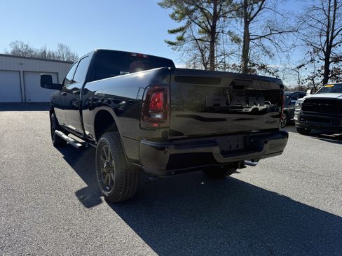 New 2026 RAM 2500 Tradesman AWD/4WD image 5