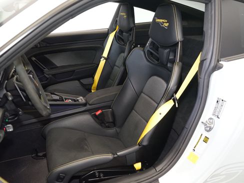 Used 2024 Porsche 911 GT3 RS RWD image 15