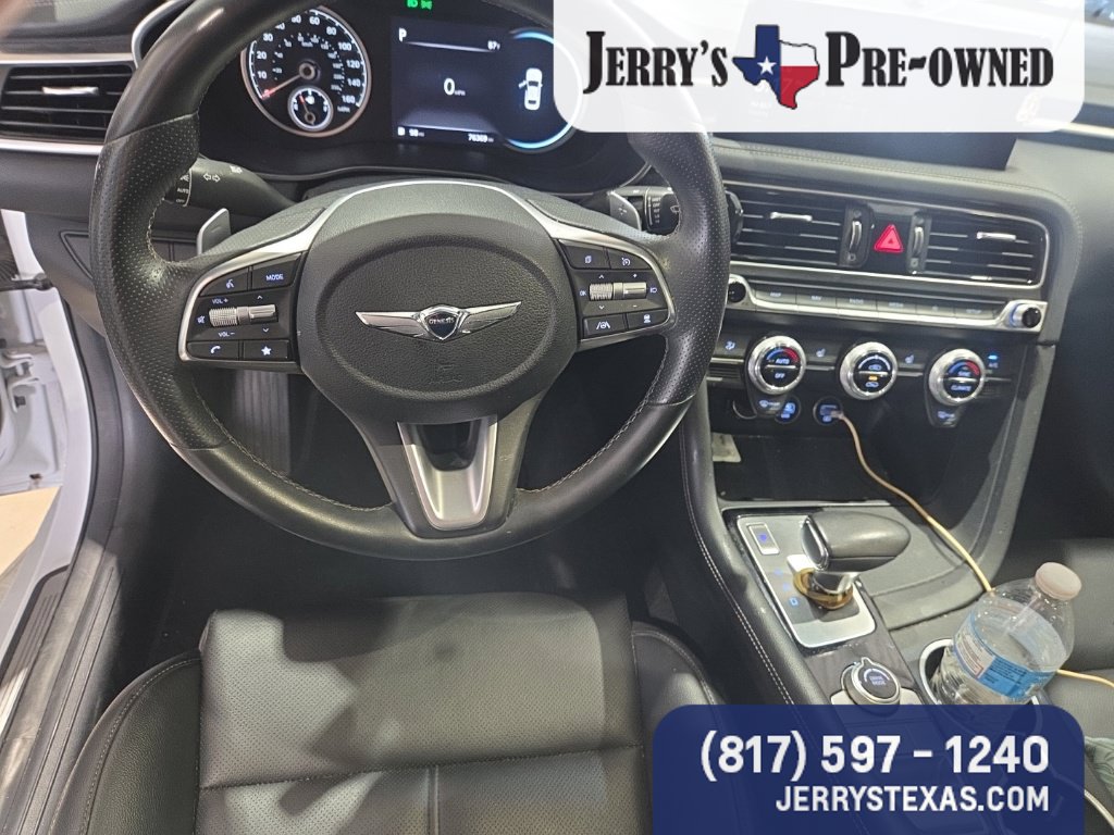 Used 2022 Genesis G70 2.0T RWD image 8