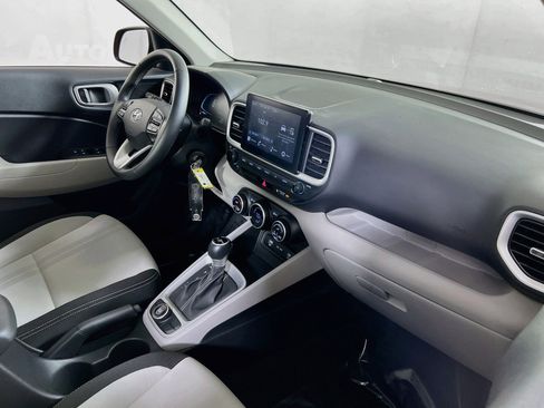Used 2023 Hyundai Venue SEL FWD image 27