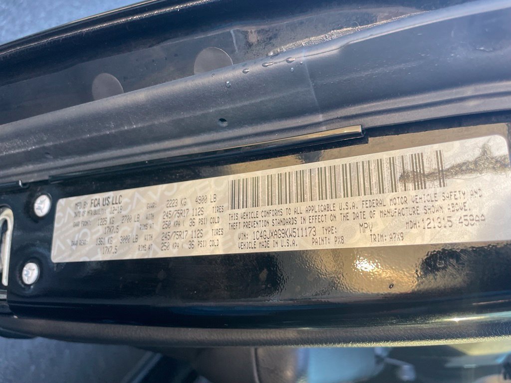 Used 2019 Jeep Wrangler Sport AWD/4WD image 10