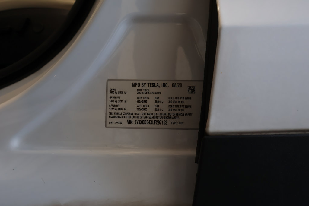 Used 2020 Tesla Model X Performance AWD/4WD image 39