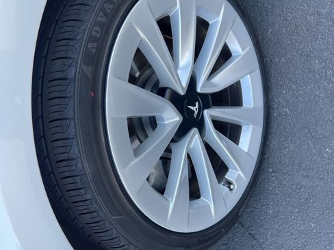 Used 2023 Tesla Model 3 Standard Range RWD image 12