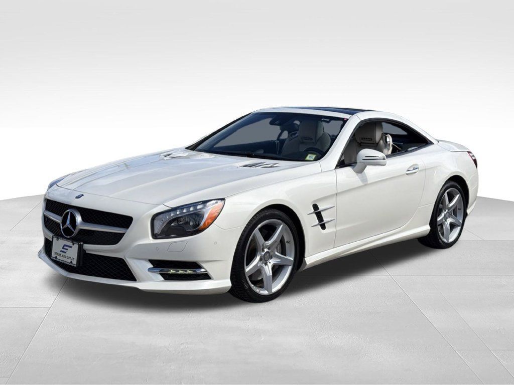 Used 2015 Mercedes-Benz SL 550 image 3