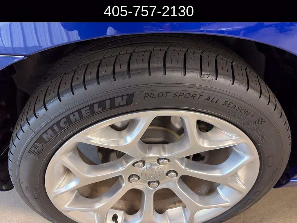 Used 2020 Chrysler 300 C w/ Sun, Sound & Nav Package RWD image 13